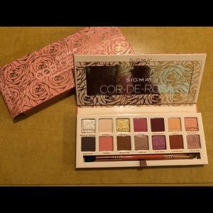 Sigma Cor-de-Rosa eyeshadow palette-BRAND NEW